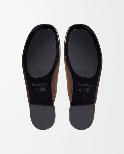 The Dume in Mocha Suede, SoleView
